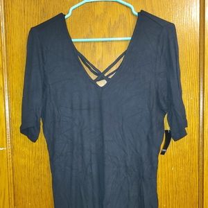 Torrid strappy tee size 1 nwt